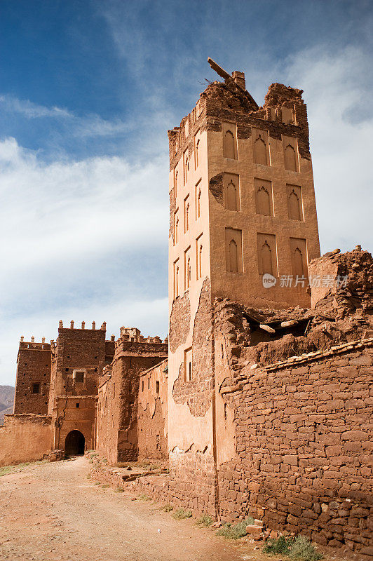 摩洛哥被毁的Glaoui Kasbah的外部景观